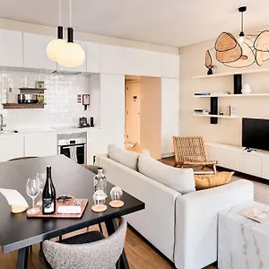  Apartment Ando Living - Augusta House